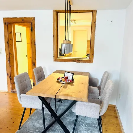 Niro I Altstadt Design Apartment, Lage, Zentrum, Modern Gemuetlich, Tv Apartament *
