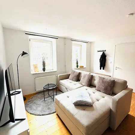Niro I Altstadt Design Apartment, Lage, Zentrum, Modern Gemuetlich, Tv Apartament Weinheim